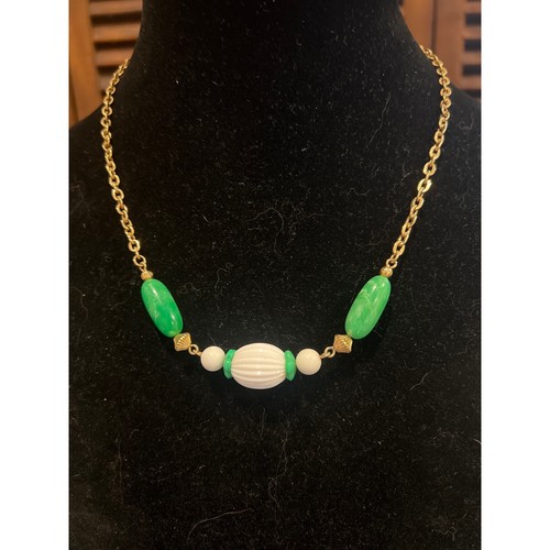 Avon vtg green - avon, white