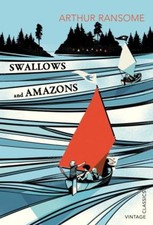 Swallows and Amazons Paperback