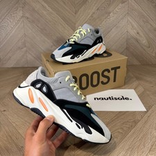 adidas Yeezy Boost 700 Wave