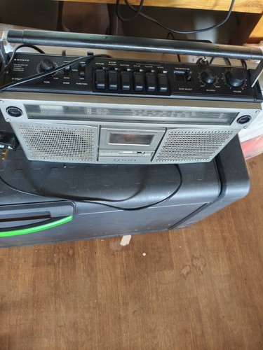 Sanyo m9922l vintage - sanyo,