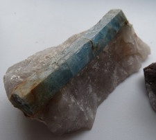Aquamarine hexagon on Quartz: 169g raw crystal, untouched and not polished.