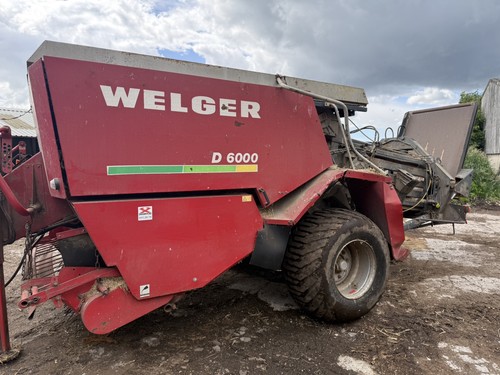 Welger d6000 square baler