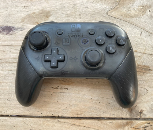 Nintendo switch pro controller - nintendo,
