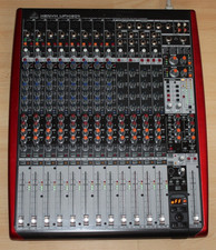 Behringer UFX1604 mixer with USB/FireWire Interface 16-Track USB Recorder