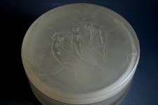 RENE LALIQUE TROIS FIGURINES
