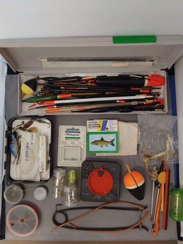 Fishing tackle job lot - fishing,