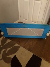 Tomy toddler bed guard