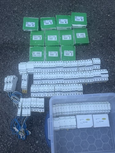 Schneider electric job lot - electric,