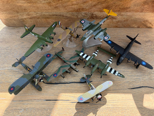 Job lot corgi aviation - job,