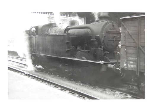 Steam locomotive 69571 wagon - steam,