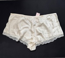 Rosie autograph silk - &,