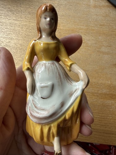 Wade cinderella figurine - wade,