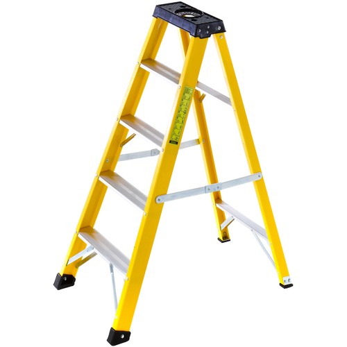 Fibreglass swingback step - 0.9m,