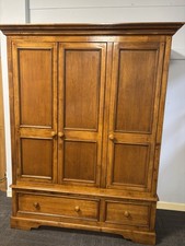 WILLIS & GAMBIER SOLID WOOD 3