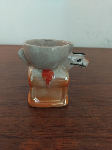 Vintage art deco camel - art, cup