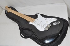 Fender Japan STRATOCASTER