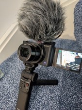 Sony ZV-1 Camera Bundle + Vlog