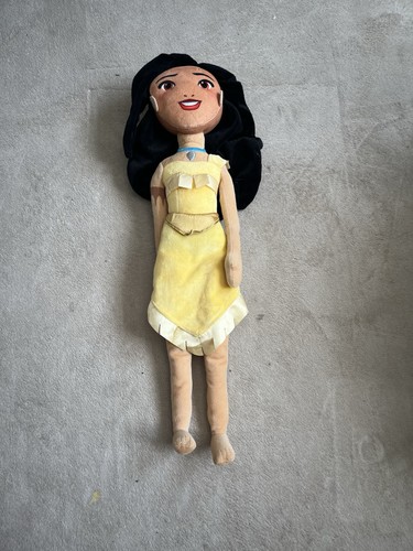 Disney store pocahontas soft - disney,