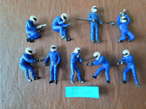 Scalextric pit stop crew - pit,