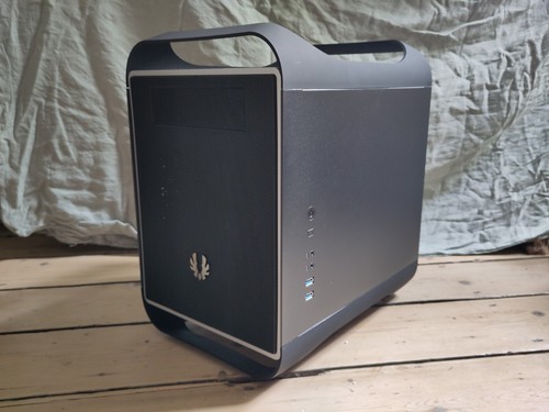 Bitfenix prodigy mini itx case - mini-itx,