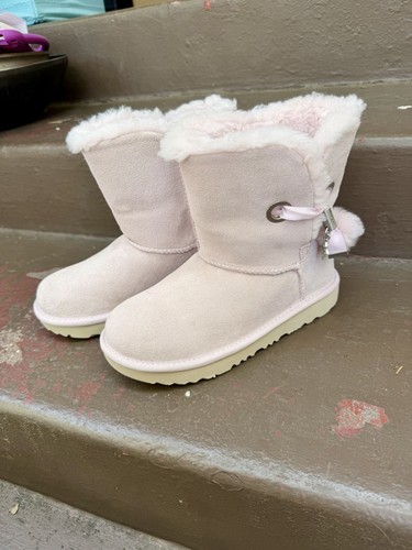 Ugg australia irina star charm - ugg,
