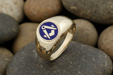 9ct Yellow Gold Enamelled