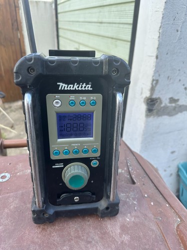 Makita bmr100 18v - bmr100, fm/am