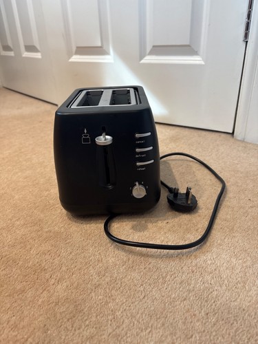 Black tesco toaster - toaster,, slice