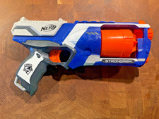 Nerf N-Strike Elite Strongarm