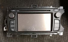TOYOTA YARIS 2011 SAT NAV CD MULTIMEDIA HEAD UNIT 86140-0D020 (PARTS ONLY)