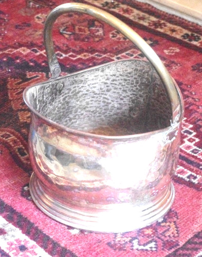 Very attractive antique brass - attractive,