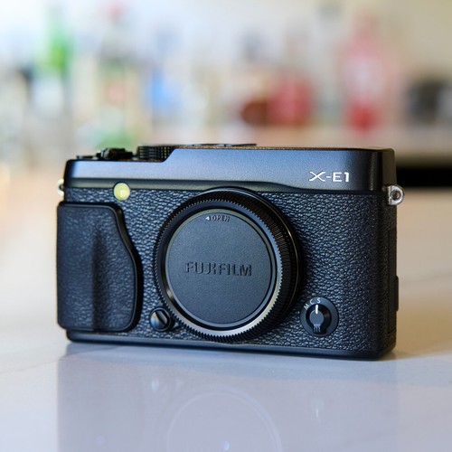 Fujifilm digital camera - x-e1,