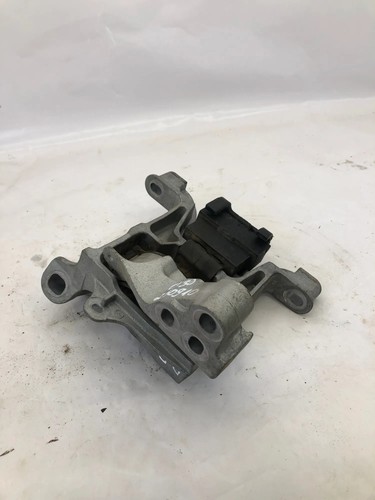 Mazda engine mount - cx-3, dk