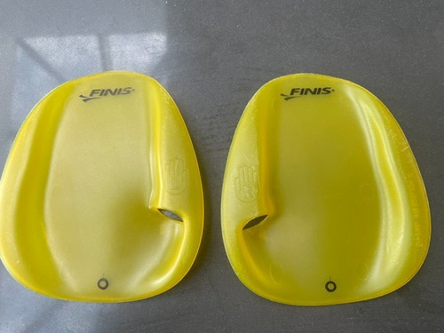 Finis hand paddles