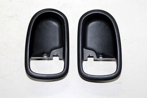 Recessed handles for door