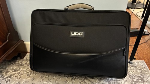 Udg urbanite midi controller - udg,