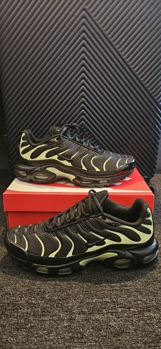 Nike brand new box - tn,