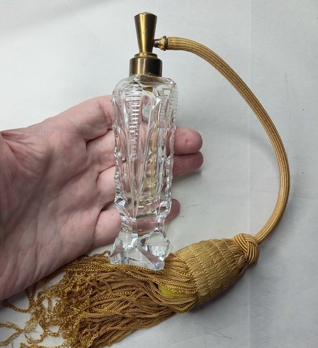 Beautiful art deco cut glass - beautiful,