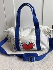 Kipling X Keith Haring Art