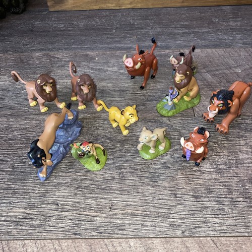 Lion king figures disney store - king,