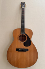 Vintage Yamaha FG-110 Red