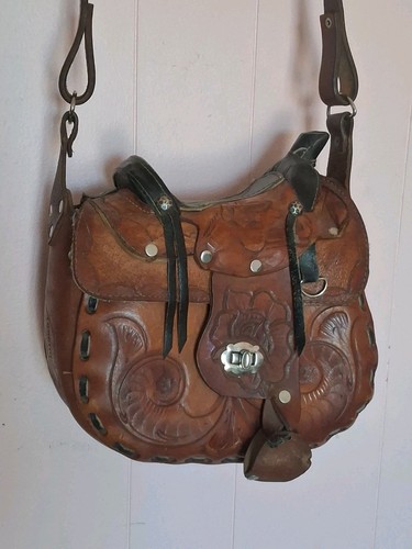 Vtg leather embossed saddle - vtg,