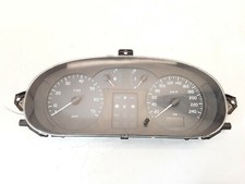 Renault Clio MK2 1998 Petrol