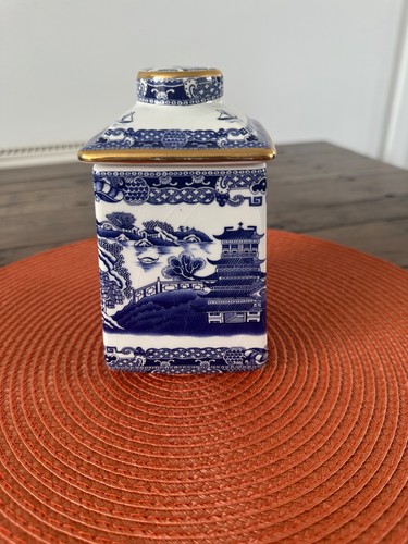 Ringtons blue and white square - blue,