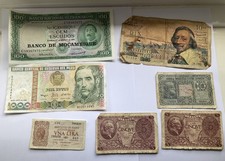 Job lot of foreign Banknotes