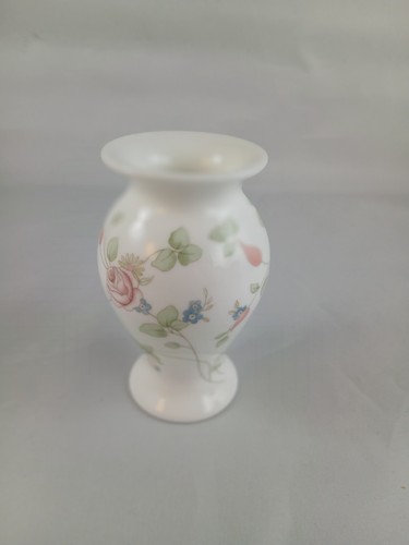 Wedgwood rosehip bud vase - vase, cm