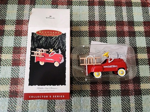 Hallmark keepsake ornament - hallmark,