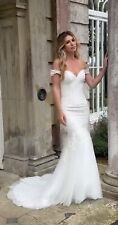 size 18 wedding dress uk used,  (could be altered to fit smaller )