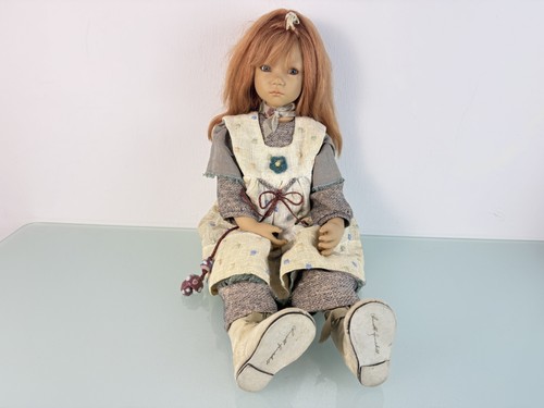 Artist doll annette - artist,