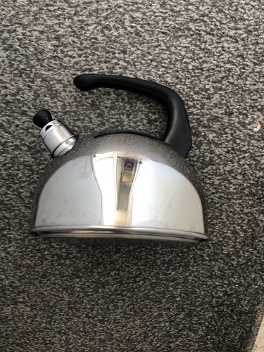 Prestige whisking kettle - kettle, 2